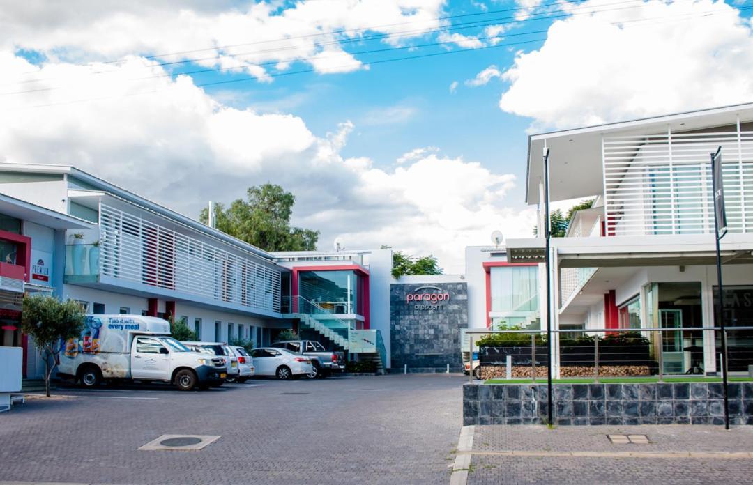 Urban Oasis Apartments At Paragon Windhoek Exterior foto